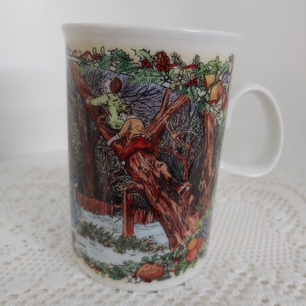 Dunoon Mug Stoneware "Gathering Mistletoe'